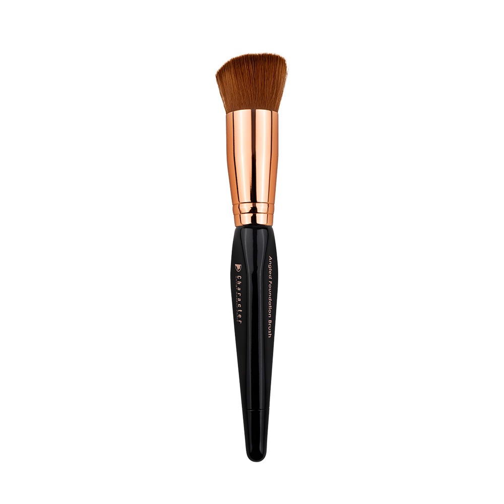 Character Angled Foundation Brush - CSX009