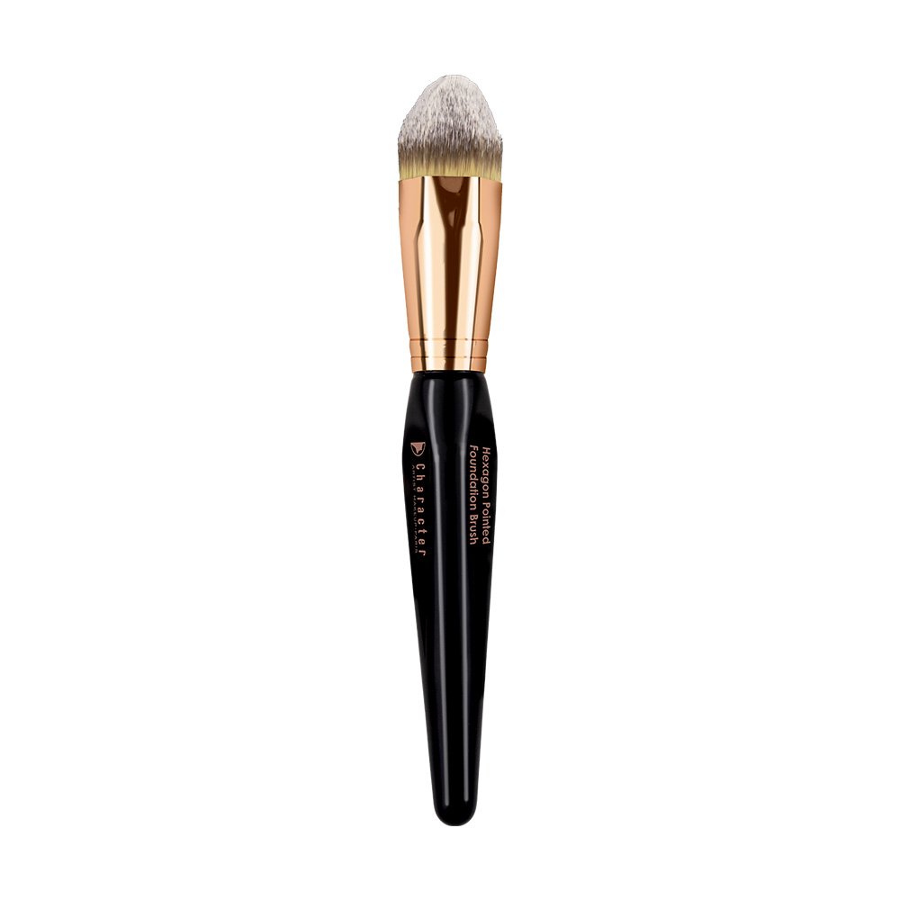 Character Hexagon Pointed Foundation Brush - CSX029